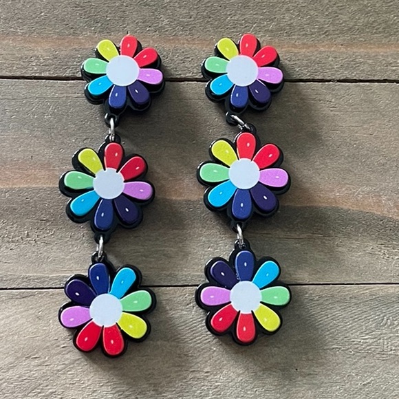 Retro, Geo Multi Colors Flower Power Drop Boho, Hippie, 80’s Fun Earrings - Picture 4 of 6